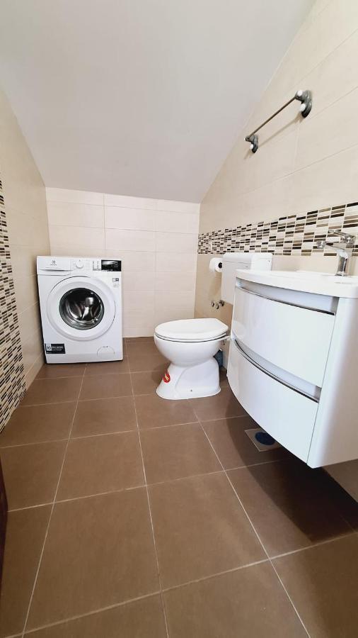 Apartman Tutti シベニク エクステリア 写真